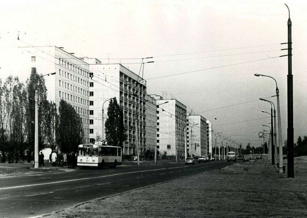 Как современные балконы портят архитектуру Северодонецка, фото-8 Как современные балконы портят архитектуру Северодонецка, фото-8