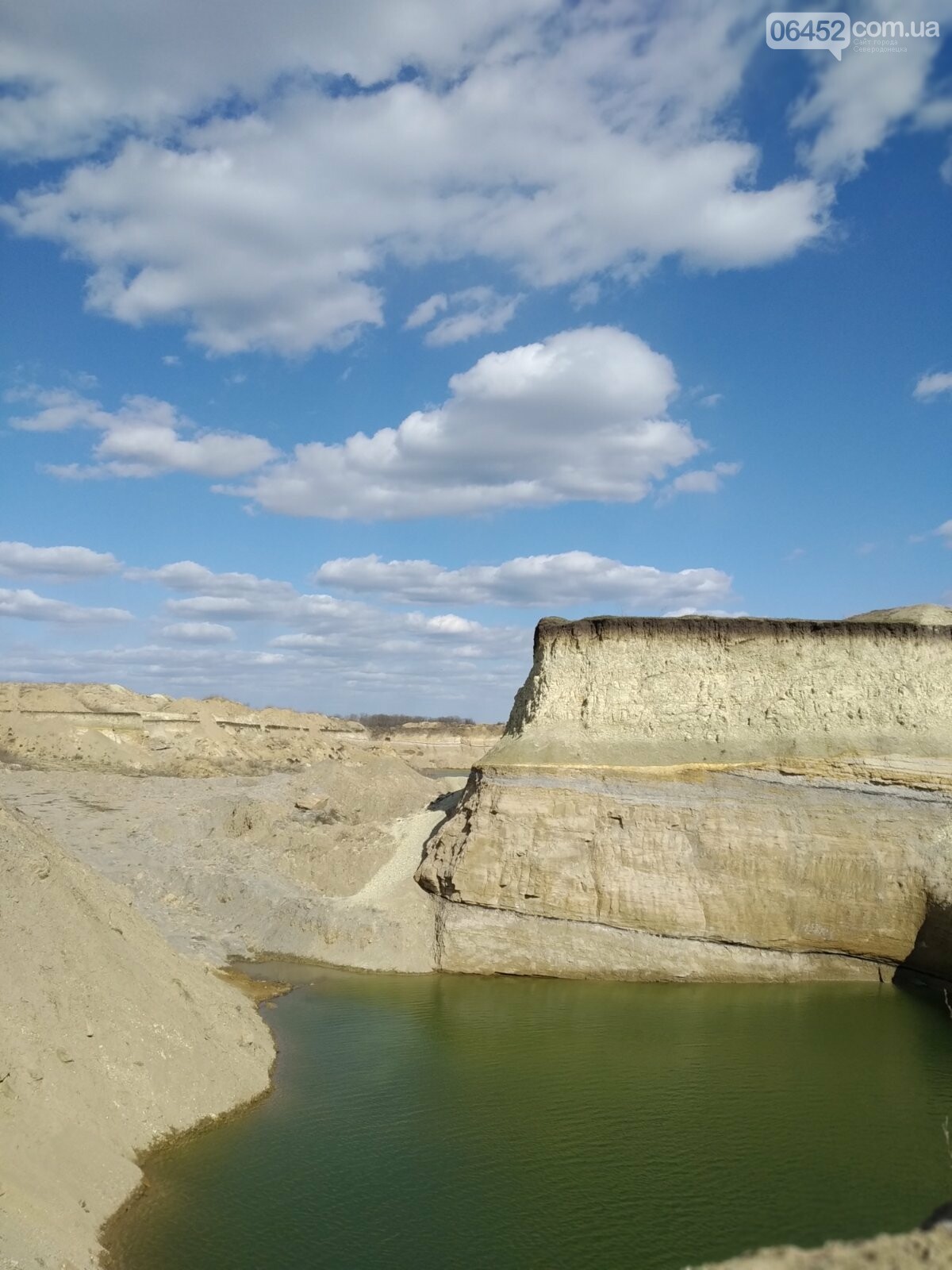 На Луганщине нелегальная копанка превратилась в ландшафтную..., фото-9 На Луганщине нелегальная копанка превратилась в ландшафтную достопримечательность, фото-9