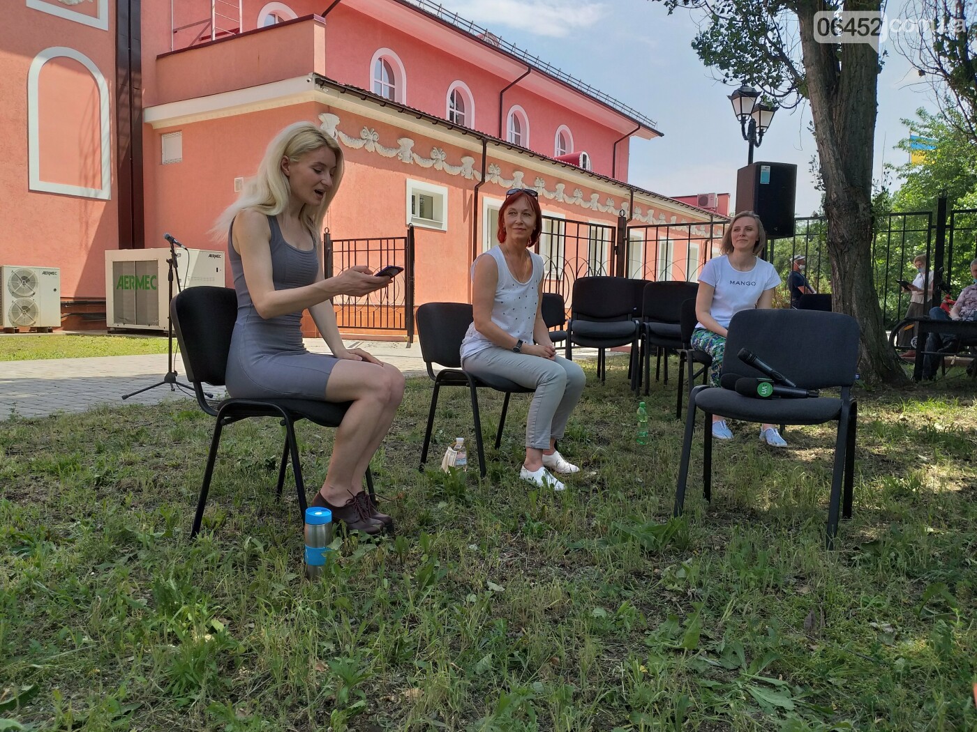 В Северодонецке состоялся пикник в театре, фото-1 В Северодонецке состоялся пикник в театре, фото-1