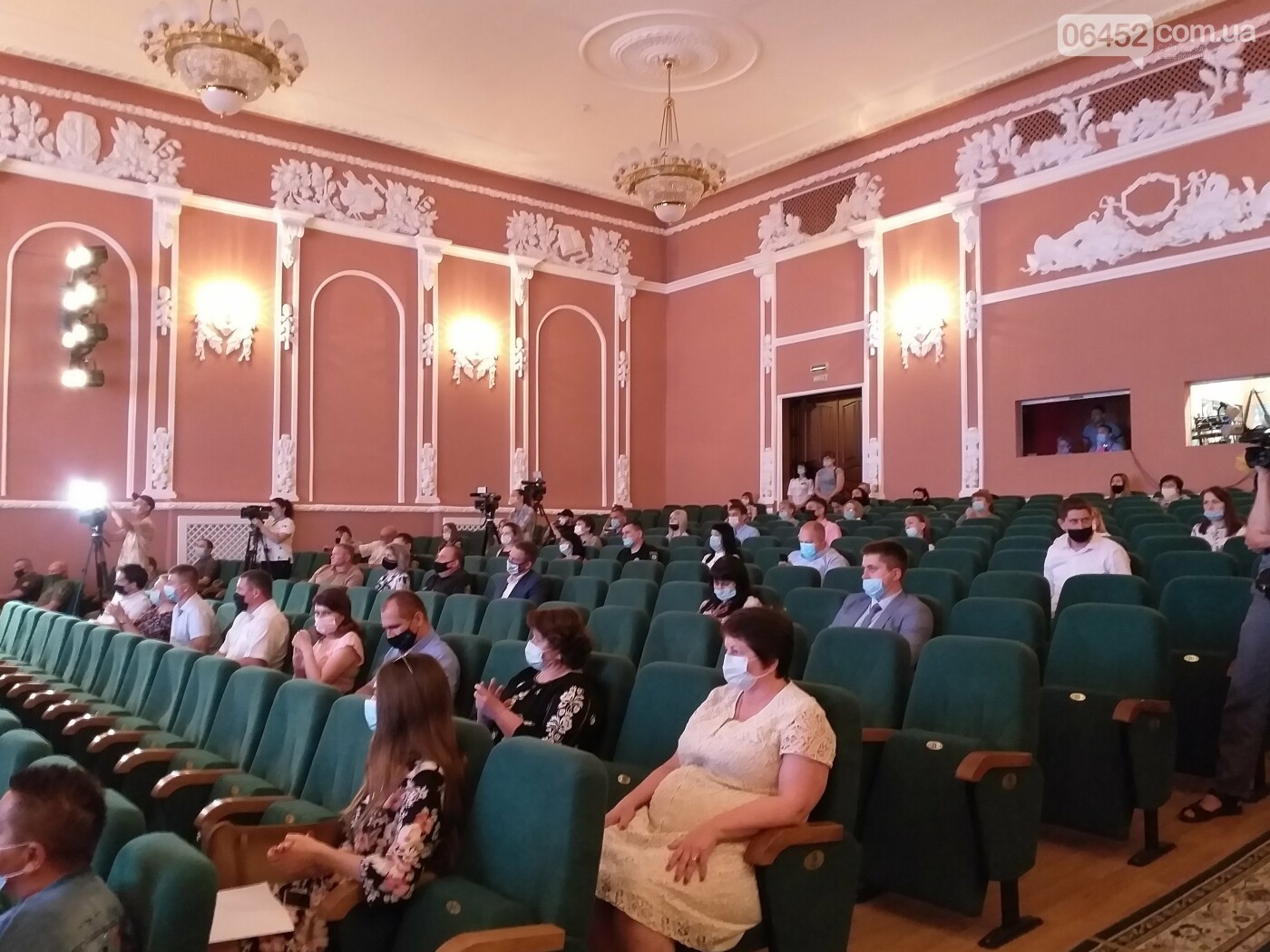 В Северодонецке состоялся торжественный концерт к Дню Конс..., фото-2 В Северодонецке состоялся торжественный концерт к Дню Конституции Украины, фото-2