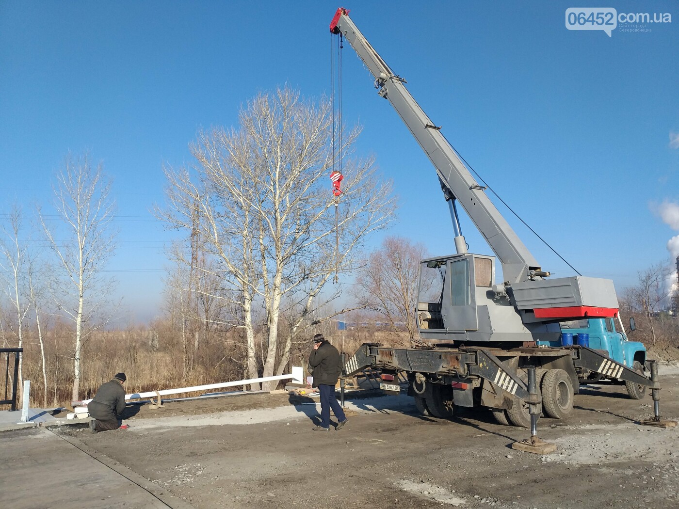 Пойменный мост между Северодонецком и Лисичанском готовят к..., фото-2 Пойменный мост между Северодонецком и Лисичанском готовят к открытию (фото), фото-2