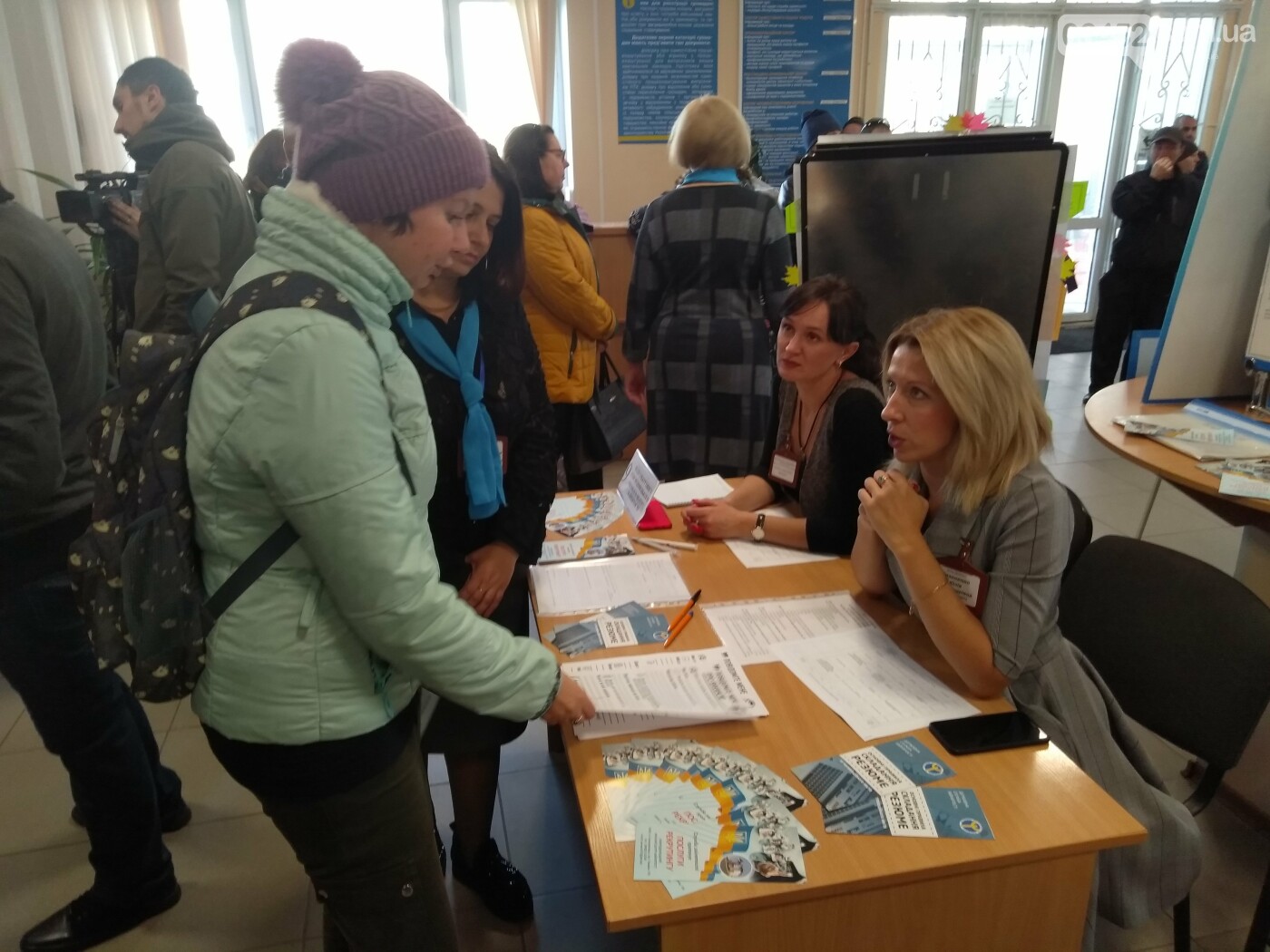 Поиск работы на Луганщине: как встать на учет и на какие выплаты рассчитывать , фото-3