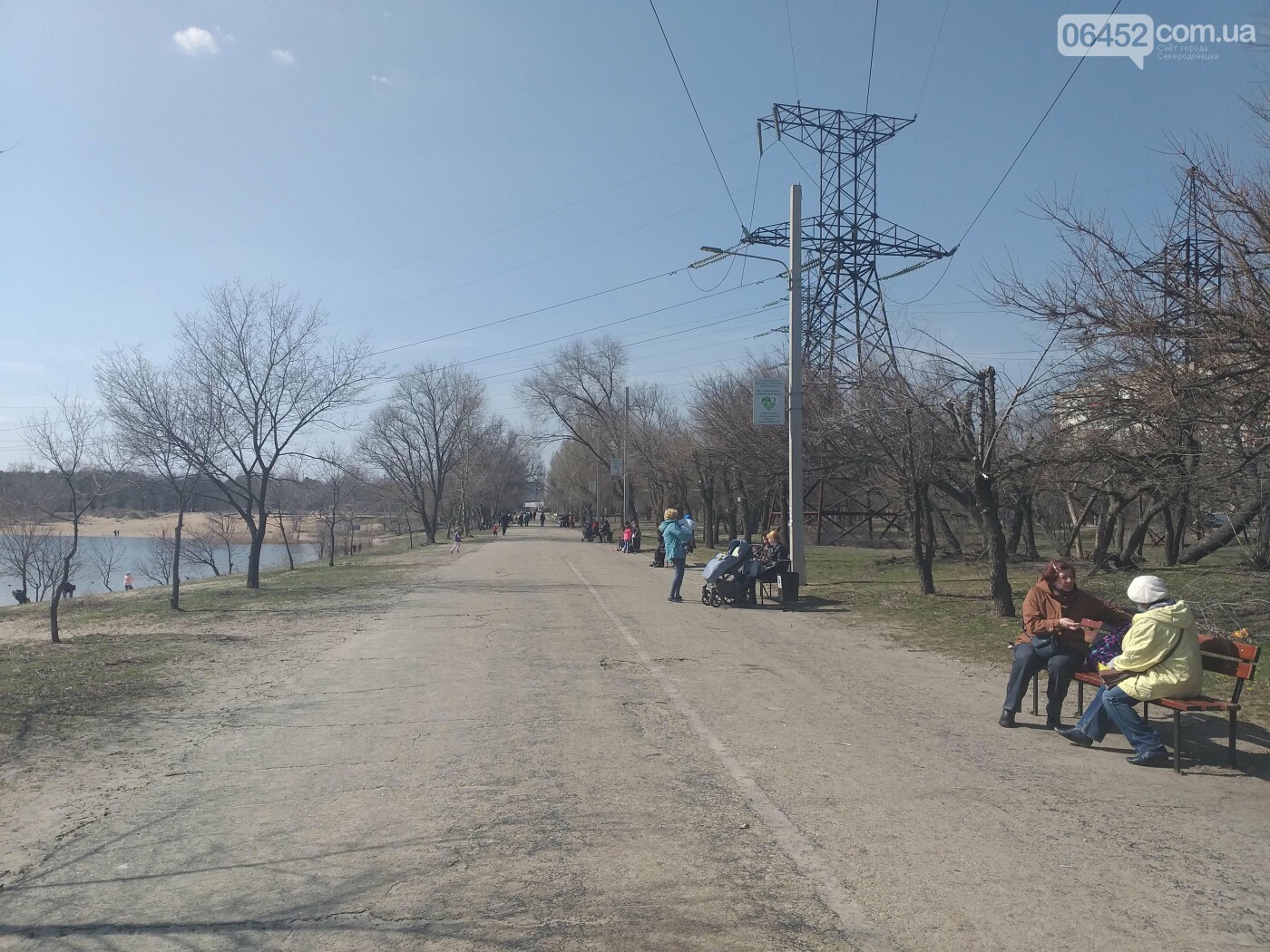 Фото дня: В Северодонецк пришла теплая весна, фото-10