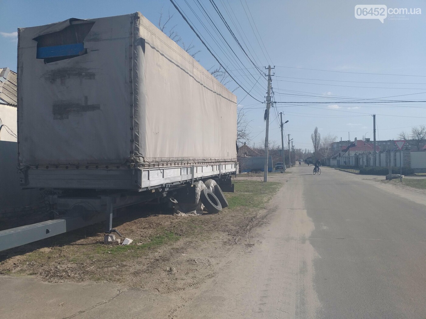 Фото дня: В Северодонецк пришла теплая весна, фото-29