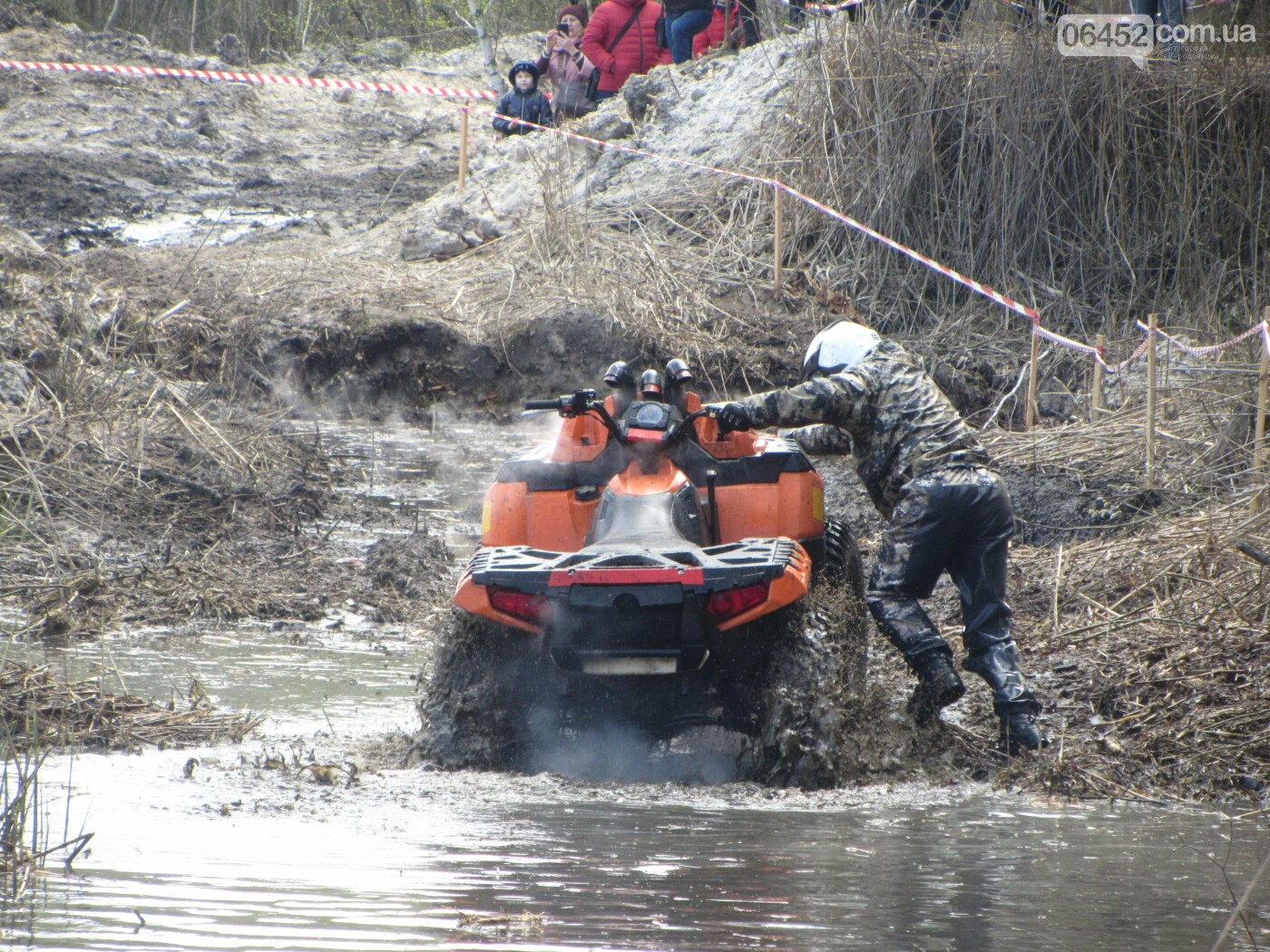 MUD RACE: захватывающая борьба техники с северодонецким бездорожьем (фото, видео), фото-9