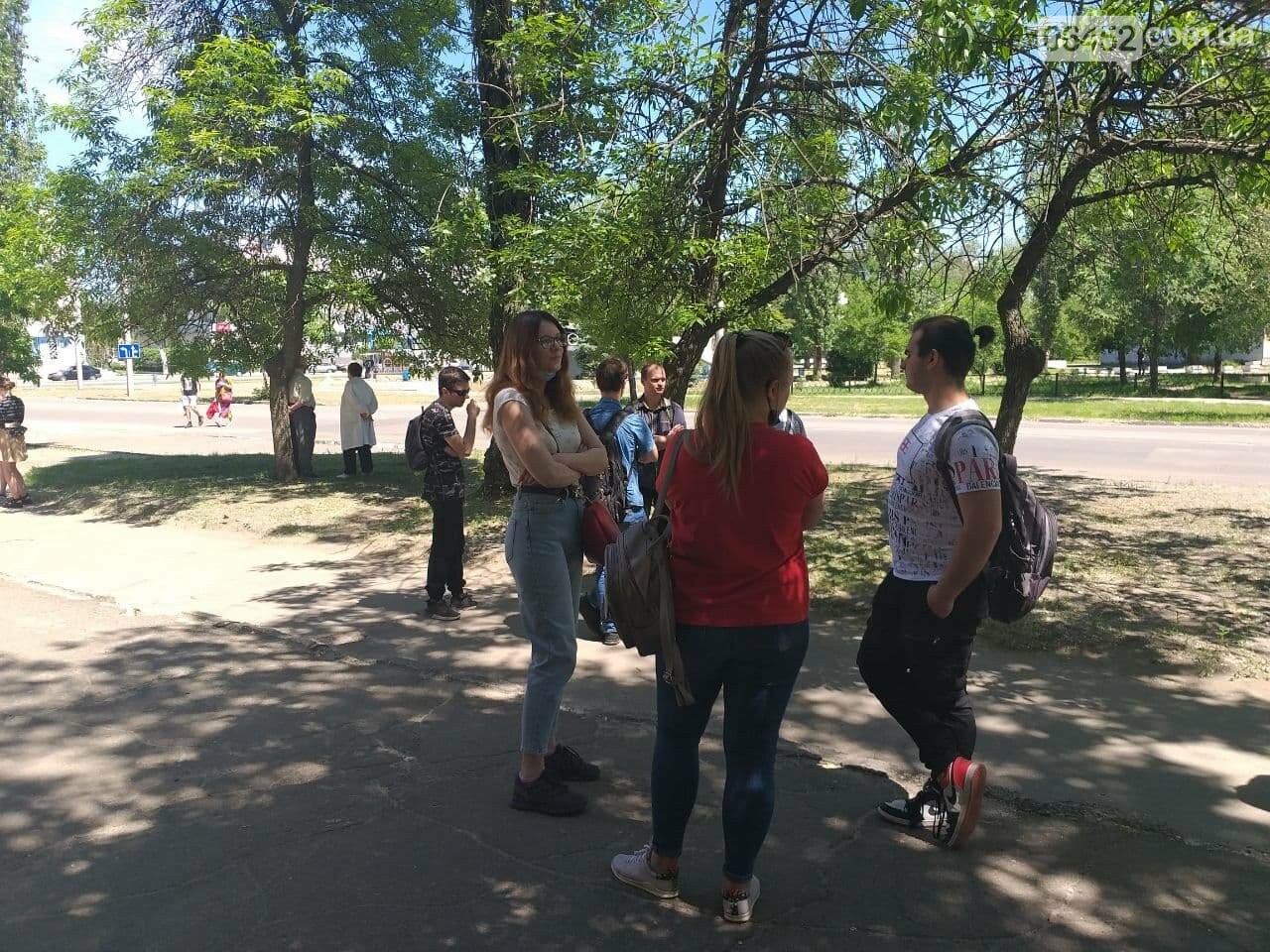 В Северодонецке неизвестный сообщил о минировании корпусов..., фото-24 В Северодонецке неизвестный сообщил о минировании корпусов двух университетов (фото), фото-24