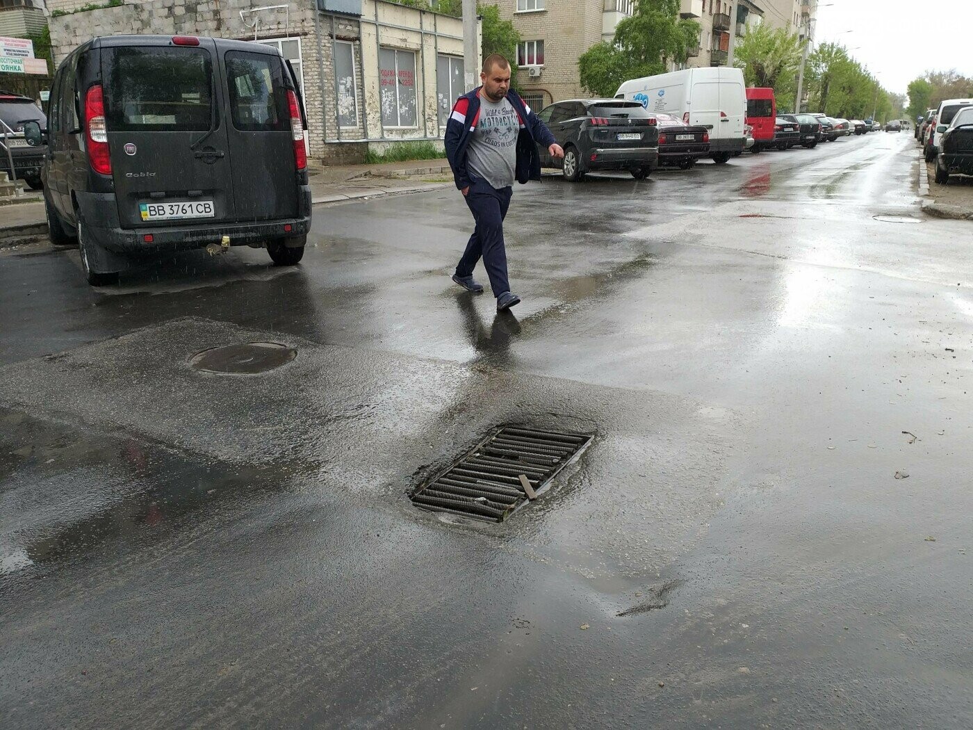 Лето в куртках: как северодончан встретило лето 2021 года (фоторепортаж), фото-19