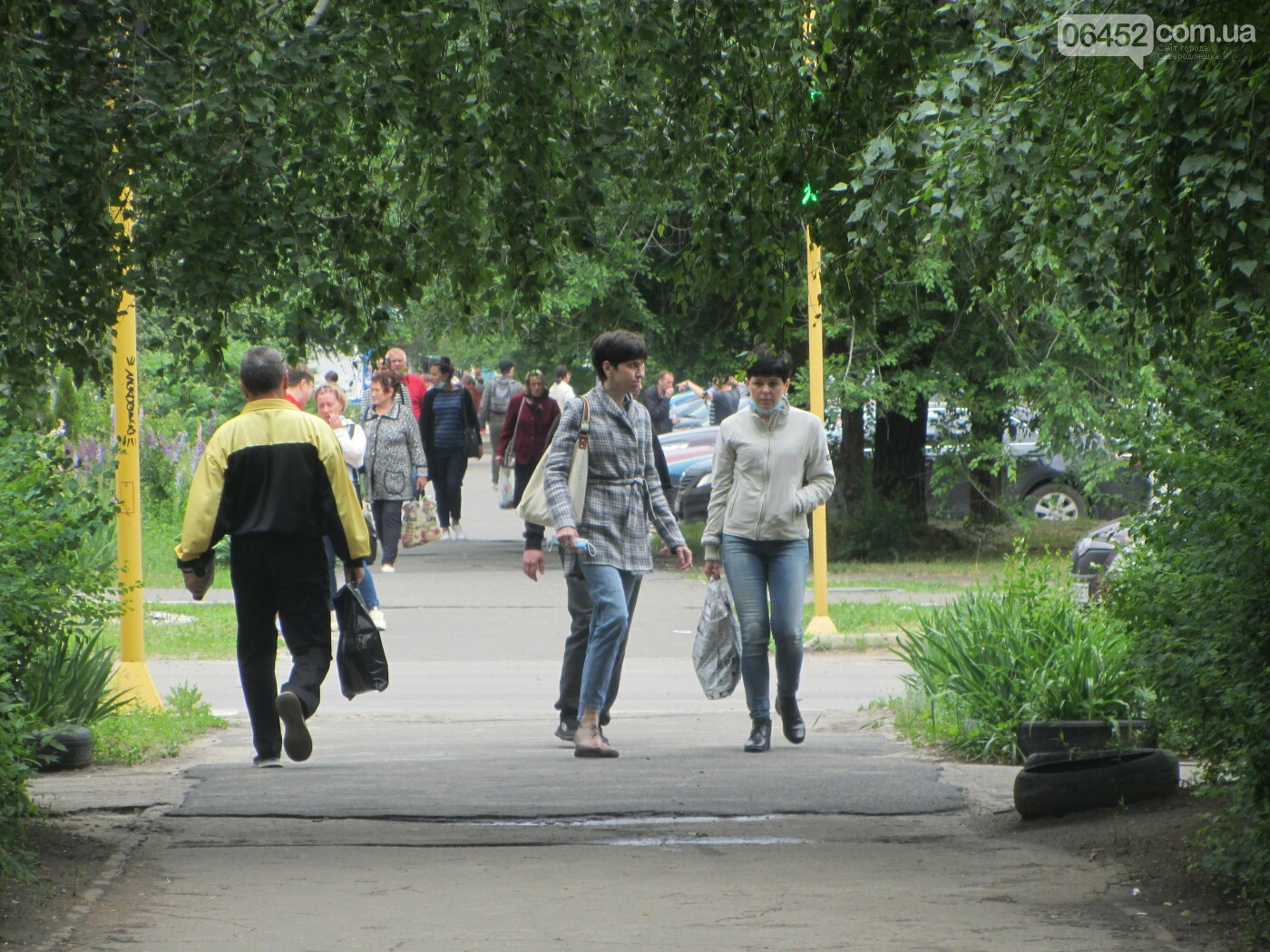 Лето в куртках: как северодончан встретило лето 2021 года (фоторепортаж), фото-1