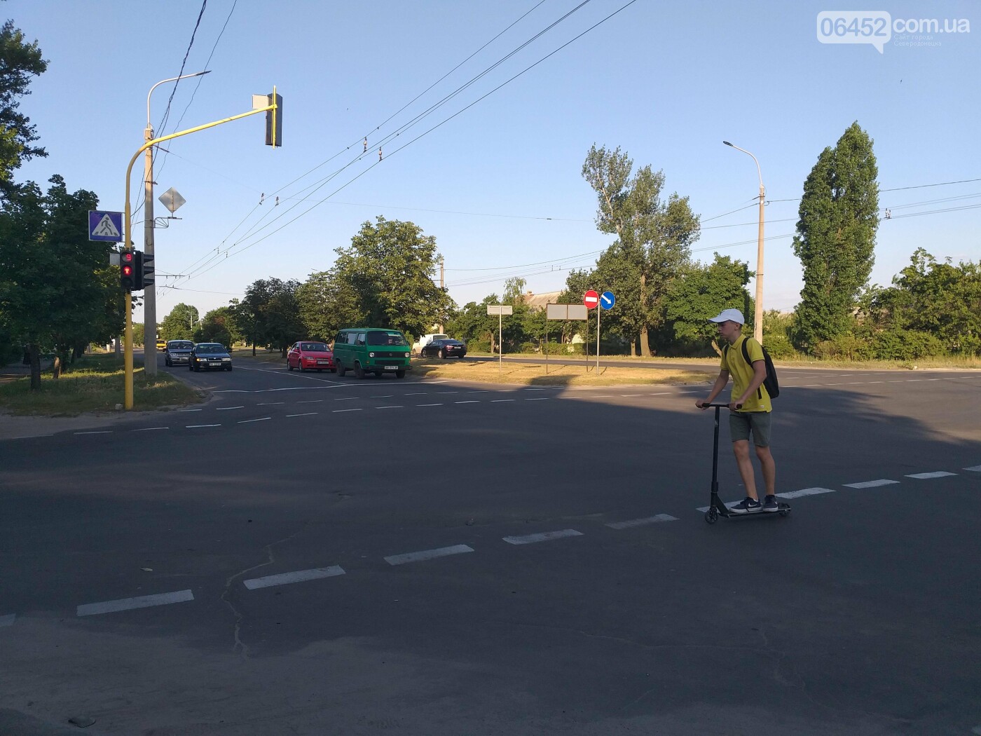 Какой перекресток лучше. Северодонецк проспект Химиков 32. Северодонецк проспект Химиков.