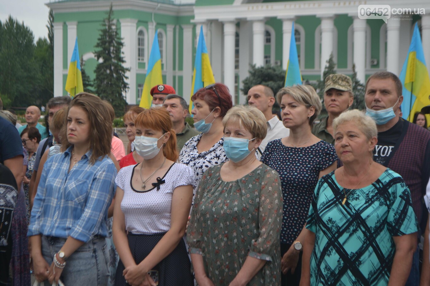 В Северодонецке День освобождения города начали с открытия мемориальной доски (фото) , фото-5