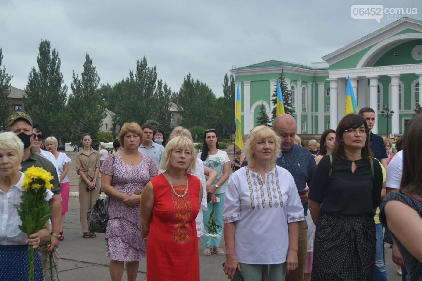 В Северодонецке День освобождения города начали с открытия мемориальной доски (фото) , фото-17