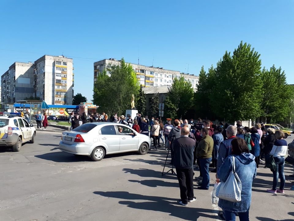 Предприниматели Луганской области вышли на митинги, фото-2 Предприниматели Луганской области вышли на митинги, фото-2