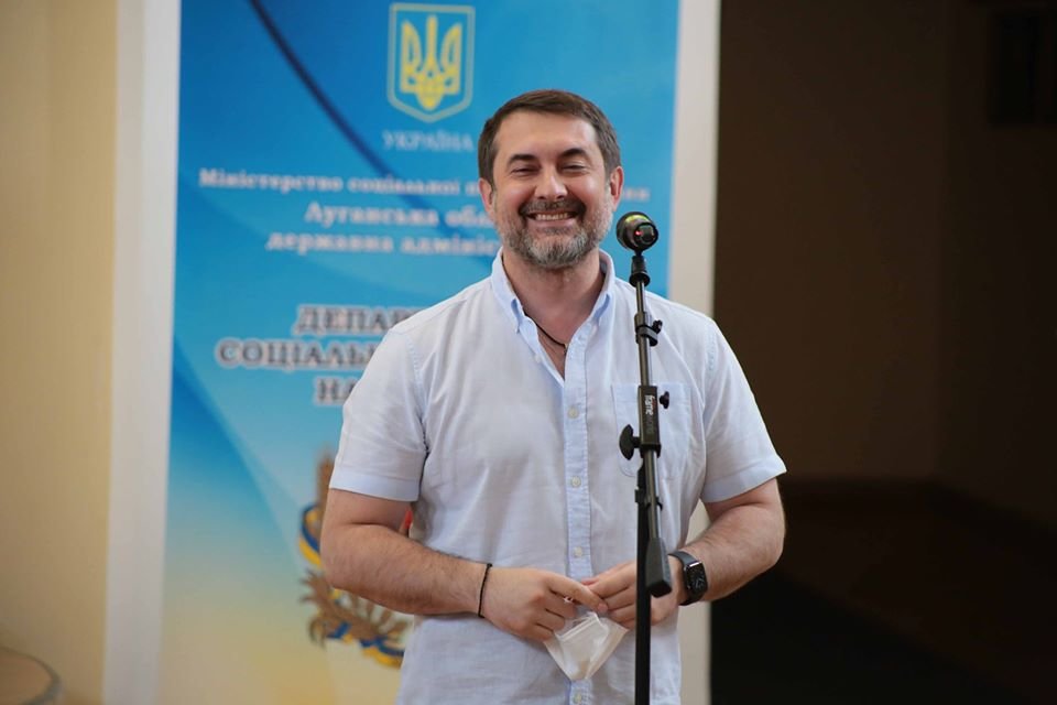 В Северодонецке открыли фотовыставку к Дню отца, фото-3 В Северодонецке открыли фотовыставку к Дню отца, фото-3