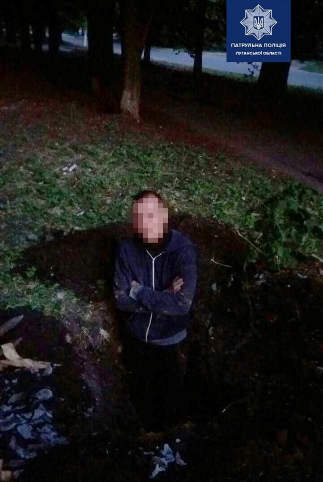 На Луганщине патрульные задержали 25-летнего "охотника" за..., фото-2 На Луганщине патрульные задержали 25-летнего "охотника" за цветным металлом, фото-2