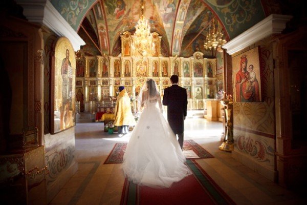 Венчание в Северодонецке: сколько стоит обряд и как к нему подготовиться