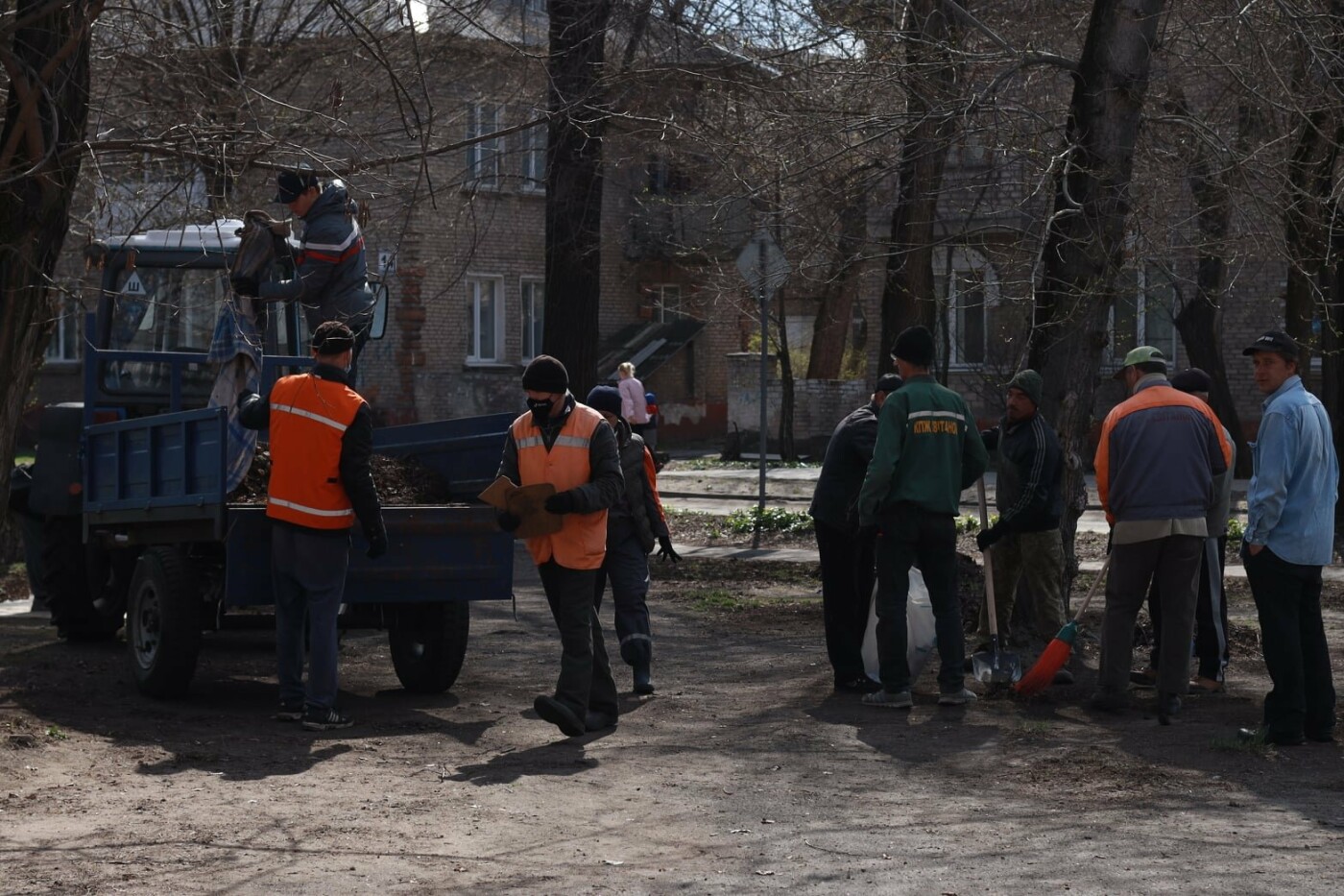 Северодончане приняли участие во всеукраинской акции «За чистую окружающую среду» (фото) , фото-14