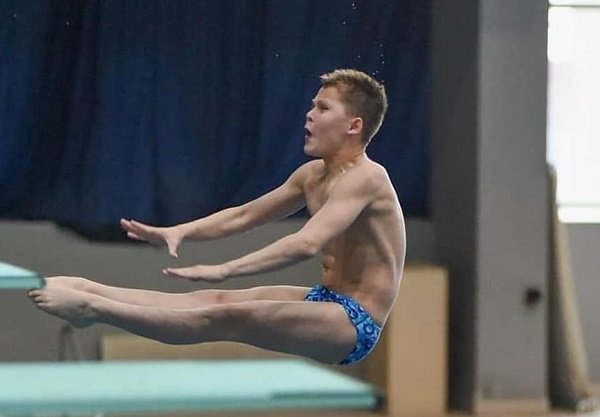 Спортсмен из Луганщины получил золотую медаль на Чемпионате Европы... Спортсмен из Луганщины получил золотую медаль на Чемпионате Европы по прыжкам в воду, Вадим Максимов