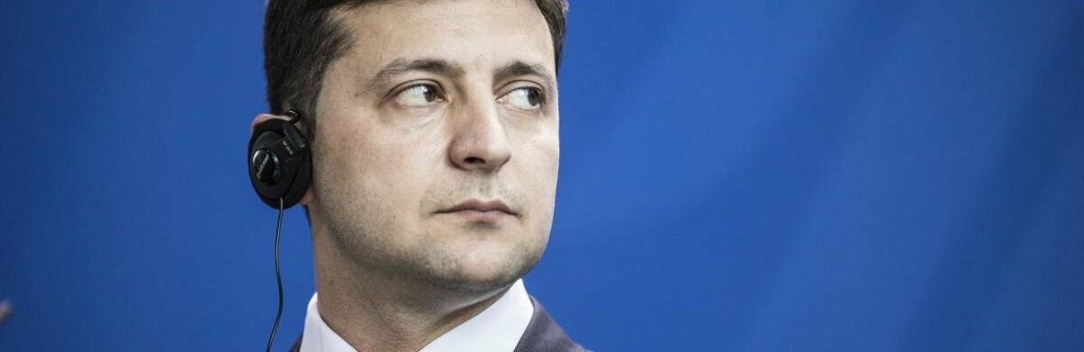 Президент Украины проинспектировал ремонт дороги в Луганской области Президент Украины проинспектировал ремонт дороги в Луганской области
