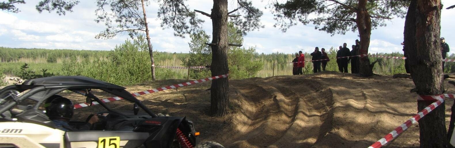 MUD RACE: захватывающая борьба техники с северодонецким бездорожьем