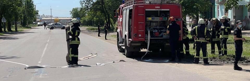 В Северодонецке неизвестный сообщил о минировании корпусов двух уни... В Северодонецке неизвестный сообщил о минировании корпусов двух университетов (фото)